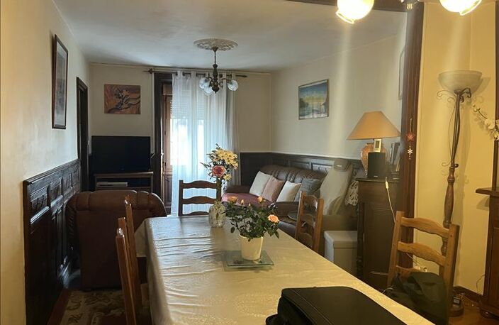 Maison de ville de 7 pièces principales — photo 2