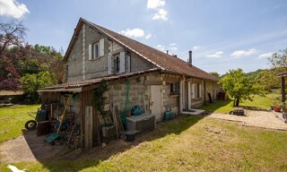 Maison 5 Pièces 212 m² à vendre à Saint-Pierre-de-Côle (24800)