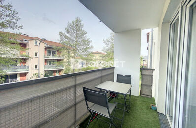 location appartement 695 € CC /mois à proximité de Vasselin (38890)