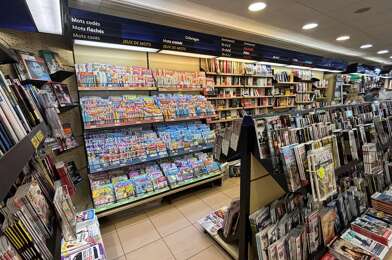 Commerce 2 pièces 327800 €