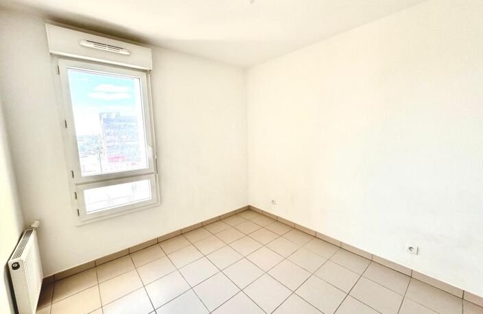 APPARTEMENT T3 QUARTIER BORDEROUGE — photo 3