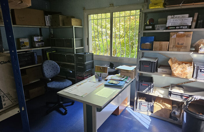 Location local industriel  195 m² à Saintes (17100) — photo 3