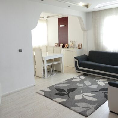 Appartement 4 pièces 65000 €