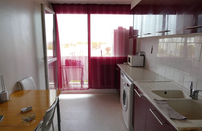 Appartement + Parking + Annexe — photo 3