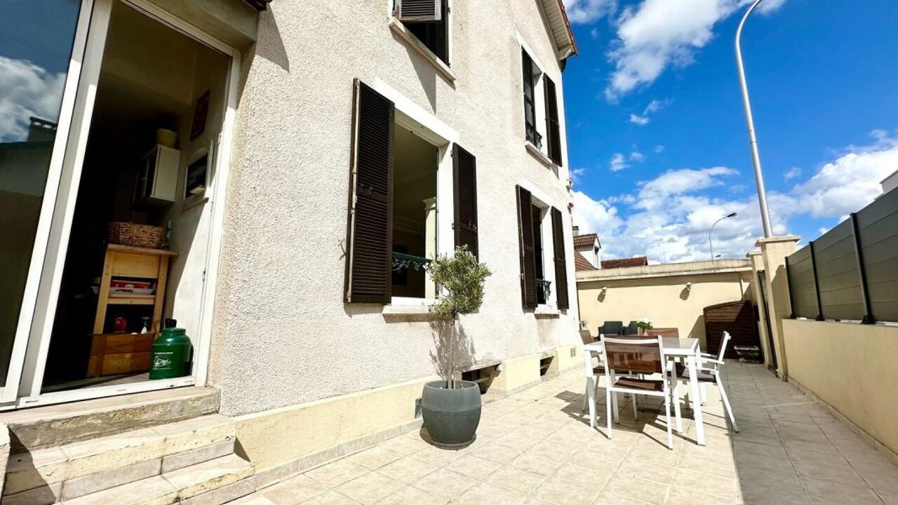 maison 6 pièces 111 m2 à vendre à Bois-Colombes (92270)