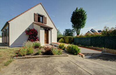 vente maison 299 500 € à proximité de Boulay-les-Barres (45140)