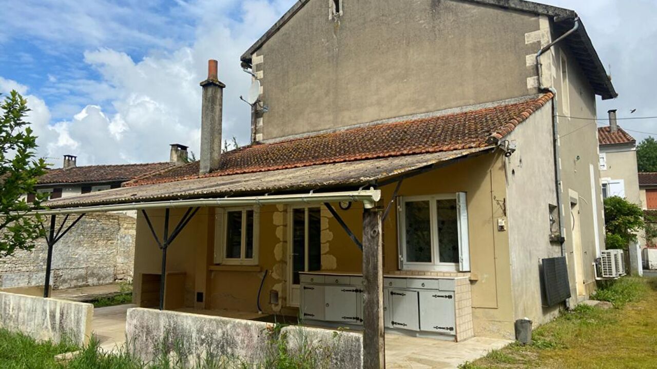 maison 5 pièces 120 m2 à vendre à Paizay-Naudouin-Embourie (16240)