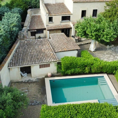 Maison 10 pièces 472500 €