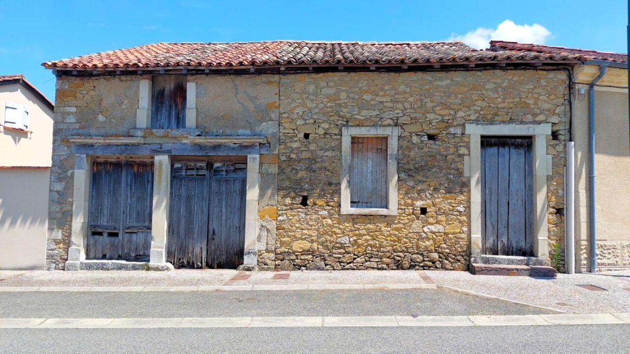 divers 4 pièces  m2 à vendre à Terrebasse (31420)