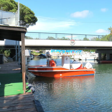 Commerce  264000 €