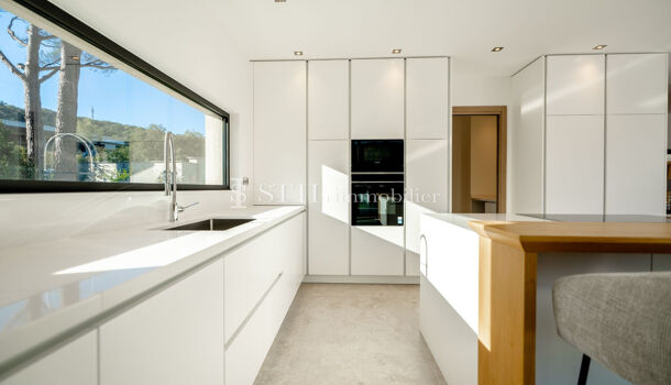 Villa / Maison 5 pièces  à vendre Sainte-Maxime 83120