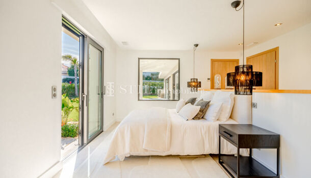 Villa / Maison 5 pièces  à vendre Sainte-Maxime 83120