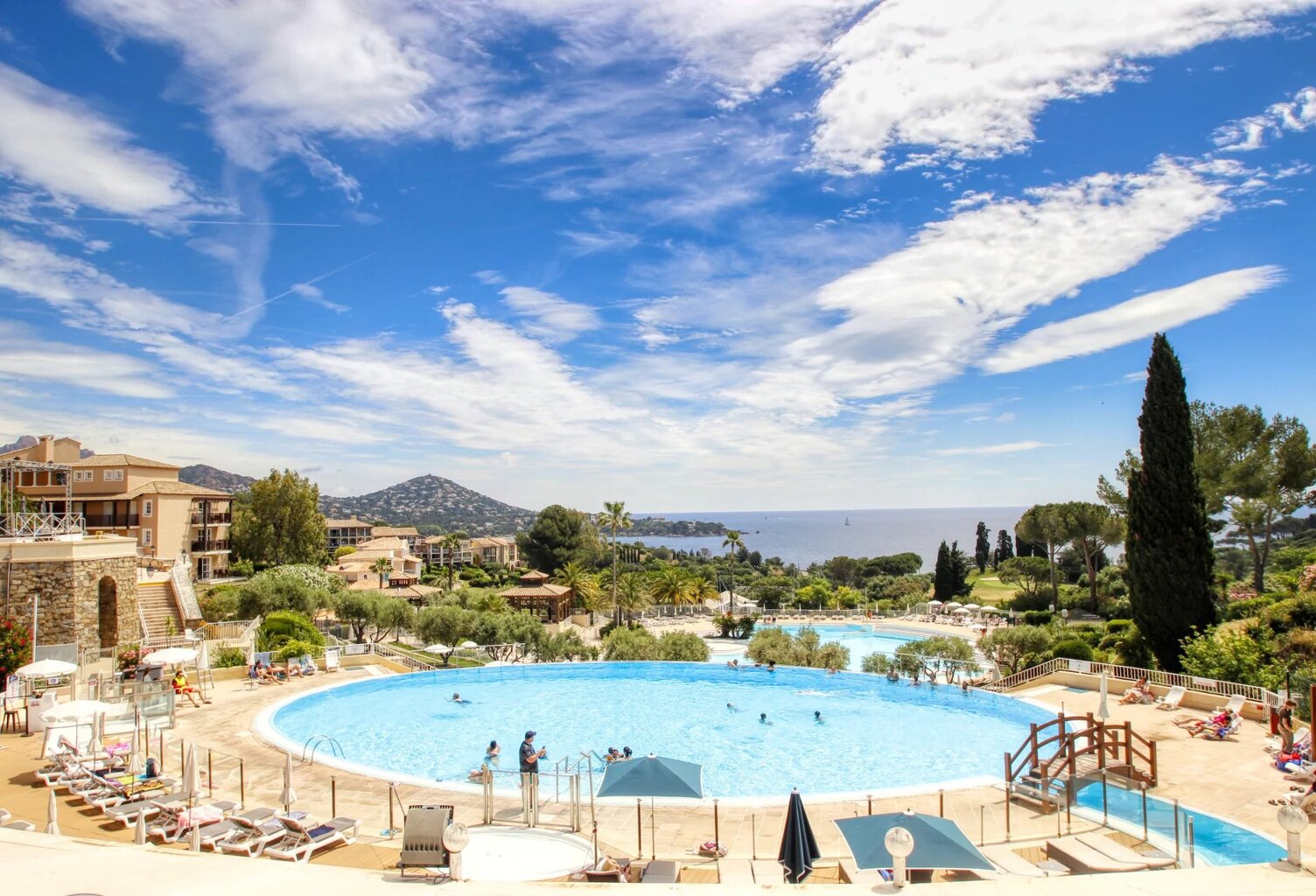 SAINT RAPHAEL 'CAP ESTEREL' | 2P 28M² | TERRASSE 10M² | VUE MER — photo 1