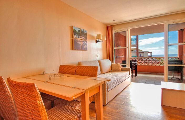 SAINT RAPHAEL 'CAP ESTEREL' | 2P 28M² | TERRASSE 10M² | VUE MER — photo 2