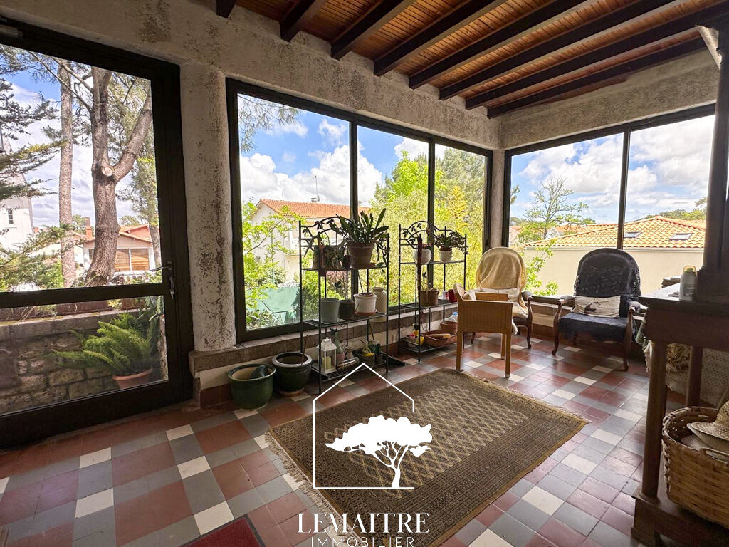 Villa / Maison  T9 à vendre Ronce-les-Bains 17390