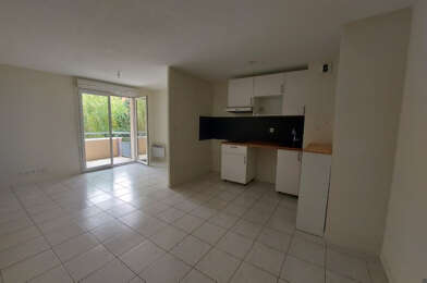 Appartement 3 pièces 750 €