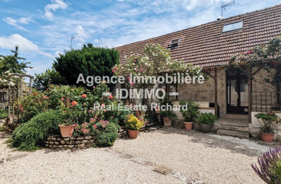 vente maison 149 000 € à proximité de Beauchamps-sur-Huillard (45270)