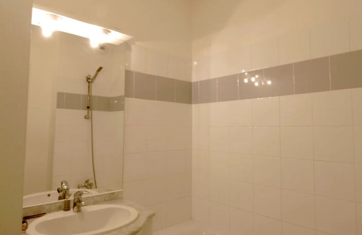 Appartement T2 meublé, proche axe Rochefort/La Rochelle — photo 5