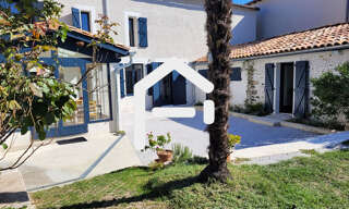 Maison 8 Pièces 230 m² à vendre à Rieucros (09500)