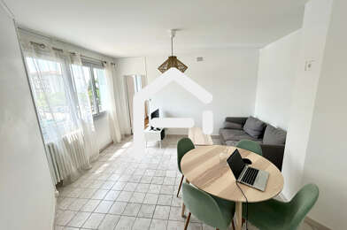 Appartement 3 pièces 1000 €