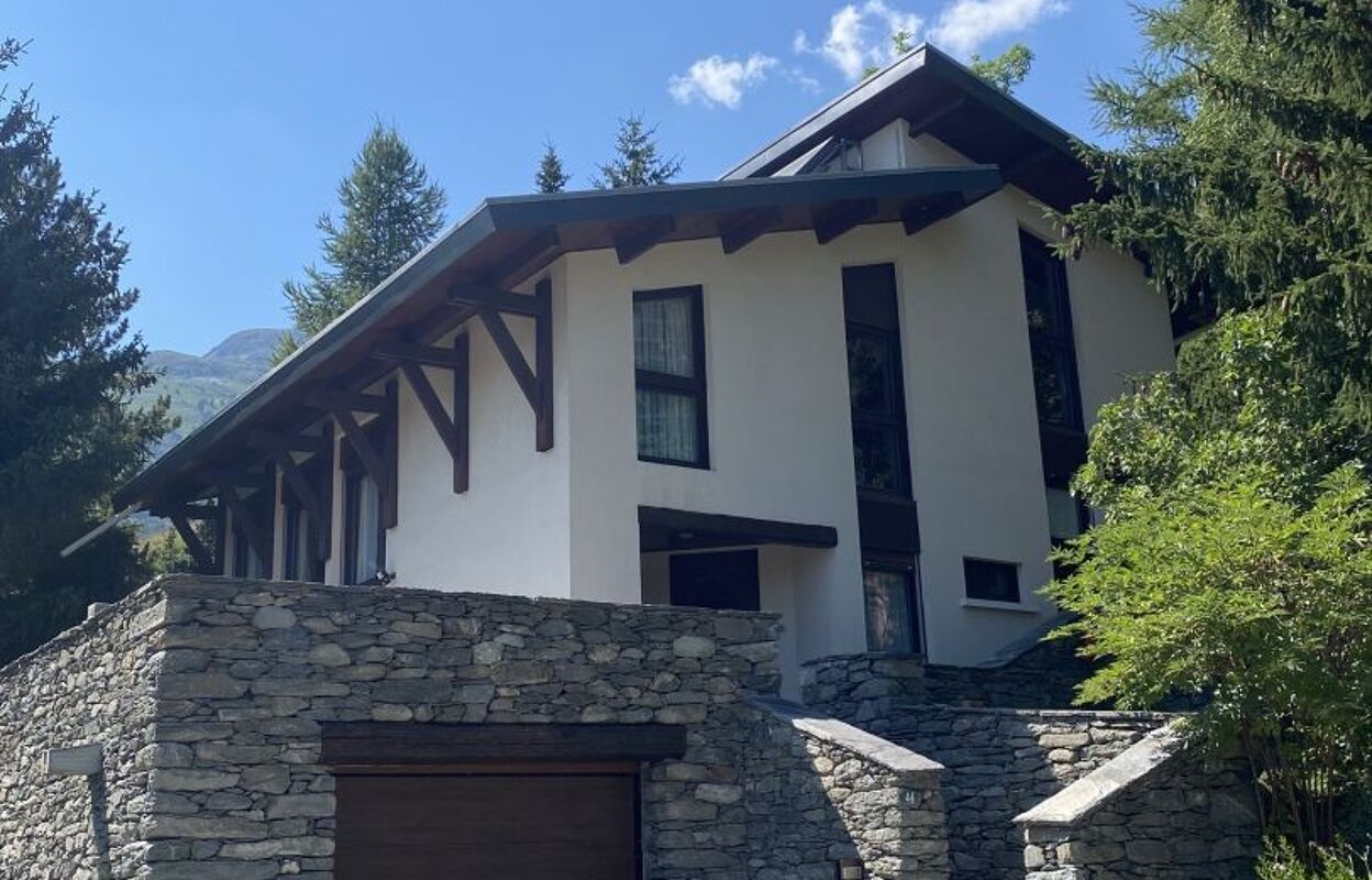 maison 6 pièces 230 m2 à vendre à Aussois (73500)