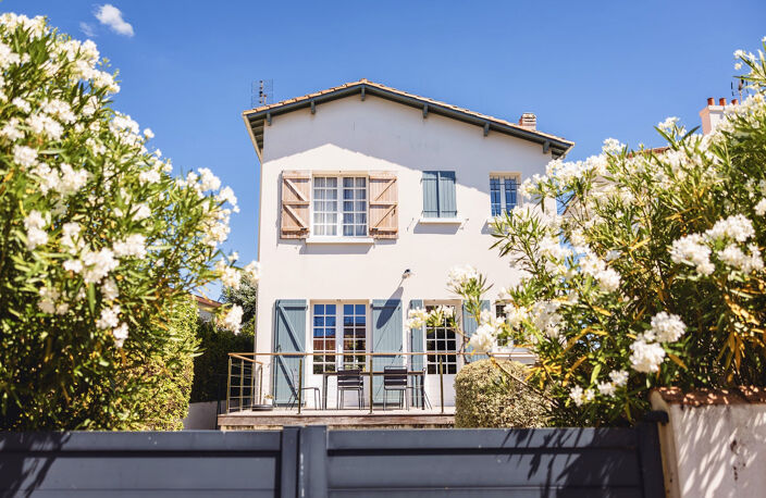 VILLA ROYAN PLAGE DU CHAY  AU PRIX DE 895 000 EUR HAI — photo 4