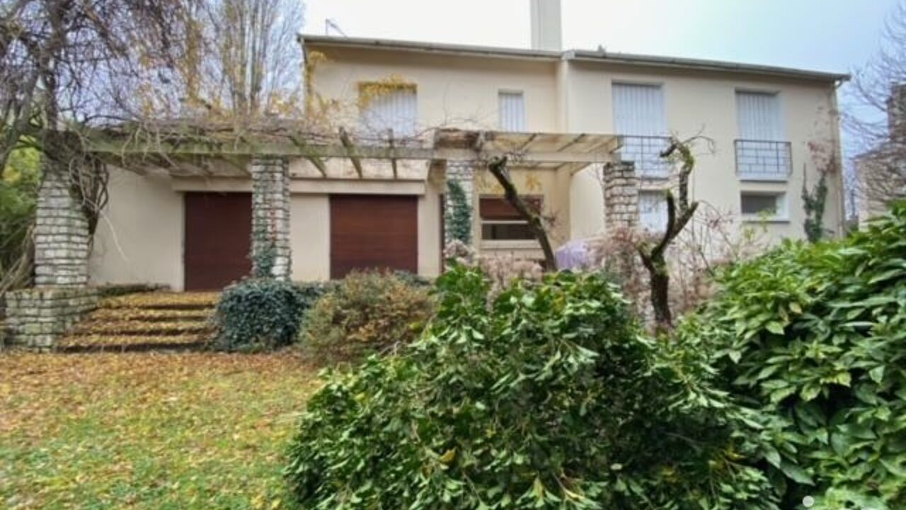 maison 12 pièces 370 m2 à vendre à Montgeron (91230)