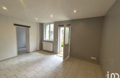 location appartement 650 € CC /mois à proximité de Giremoutiers (77120)