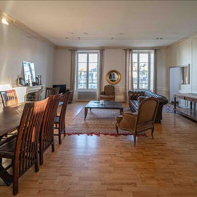 Appartement 7 pièces 291500 €