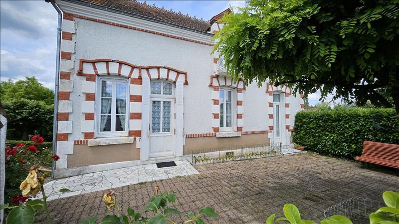 maison 5 pièces 119 m2 à vendre à Saint-Julien-sur-Cher (41320)