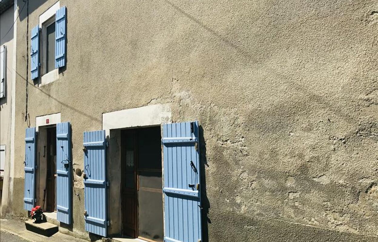 maison 4 pièces 104 m2 à vendre à Roussines (16310)