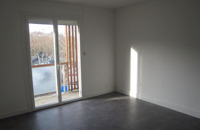 location appartement 530 € CC /mois à proximité de Fleurance (32500)
