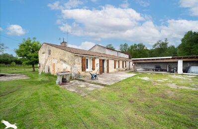 vente maison 243 800 € à proximité de Saint-Seurin-de-Cadourne (33180)