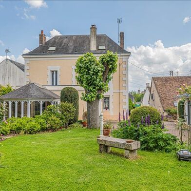 Maison 7 pièces 238 m²