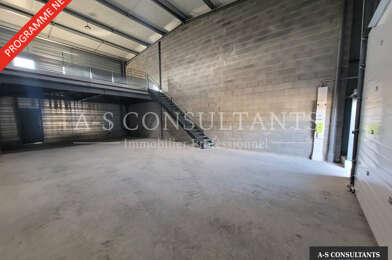 Local industriel  1450 €