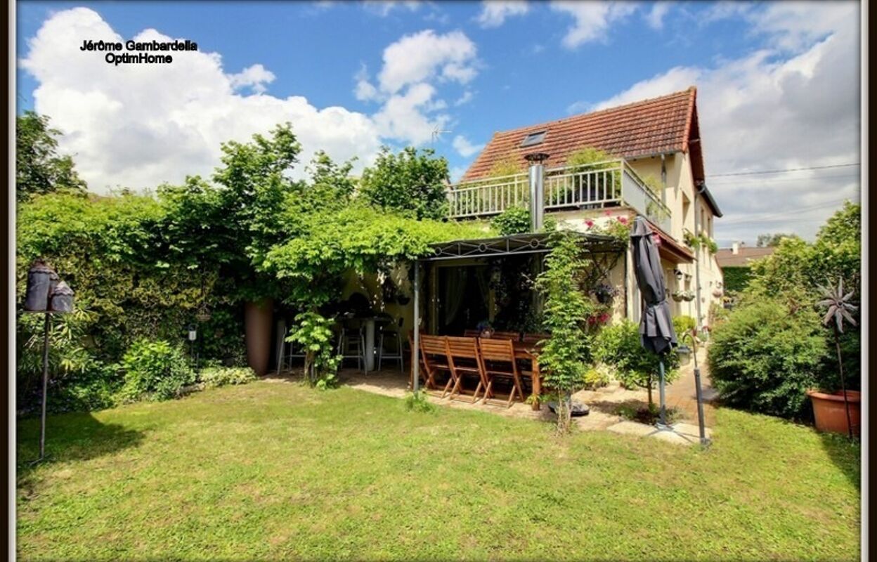 maison 7 pièces 198 m2 à vendre à Carrières-sous-Poissy (78955)