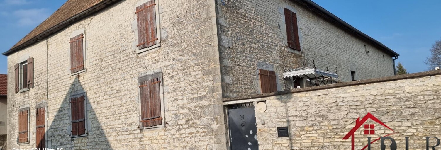 Maison 11 Pièces 291 m² à vendre à L'Hôpital-du-Grosbois (25620)