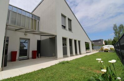 vente maison 698 000 € à proximité de Novillars (25220)