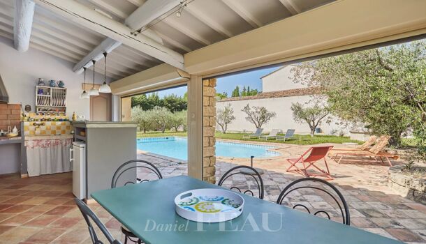 Villa / Maison 6 pièces  à vendre Arles 13200