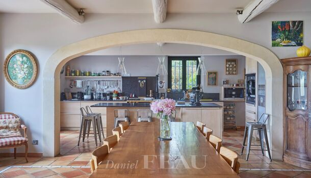 Villa / Maison 6 pièces  à vendre Arles 13200