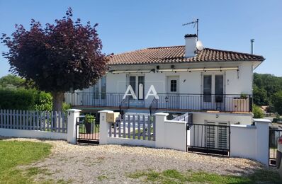 vente maison 227 000 € à proximité de Les Adjots (16700)