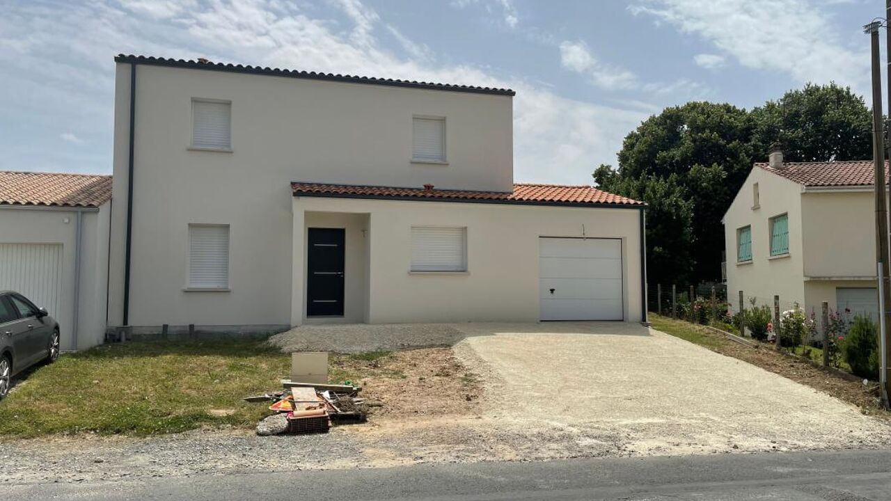 maison 6 pièces 126 m2 à vendre à Saintes (17100)