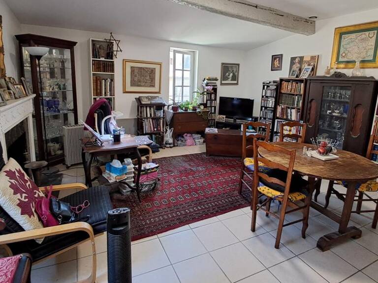 Appartement À Vendre — photo 1