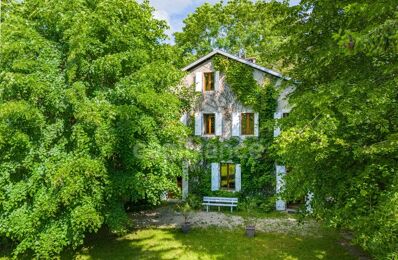 vente maison 890 000 € à proximité de Les Moussières (39310)