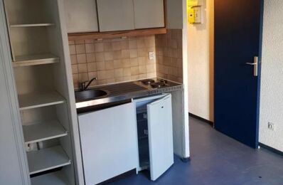 location appartement 370 € CC /mois à proximité de Fondettes (37230)