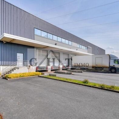 Local industriel  37993 €