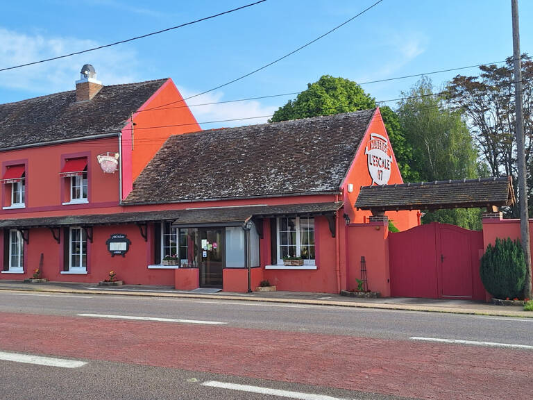 VENTE POUR CAUSE DE RETRAITE D'UN RESTAURANT EXISTANT DEPUIS — photo 1