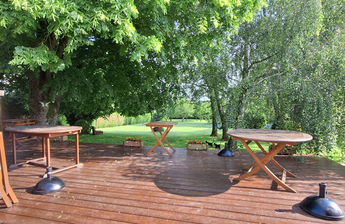 ENTRE SENS ET VILLENEUVE LA GUYARD ,MURS A VENDRE POUR CAUSE — photo 4