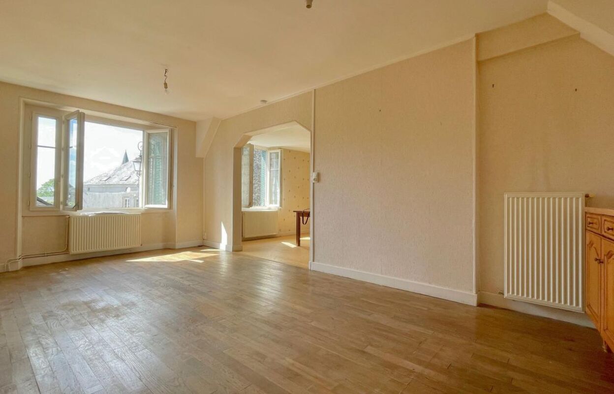 maison 3 pièces 106 m2 à vendre à Laurière (87370)