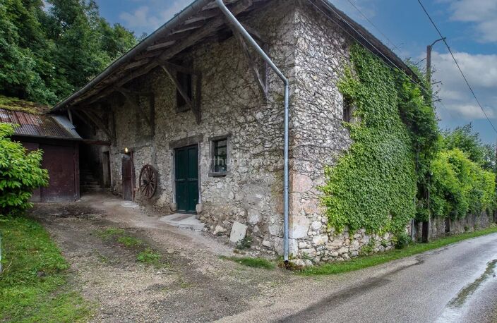 Maison de 95 m² + dépendances sur 2640m² — photo 3